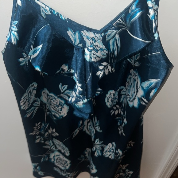 Morgan Taylor intimate size large blue top floral flower design sleep intimate - Picture 2 of 9